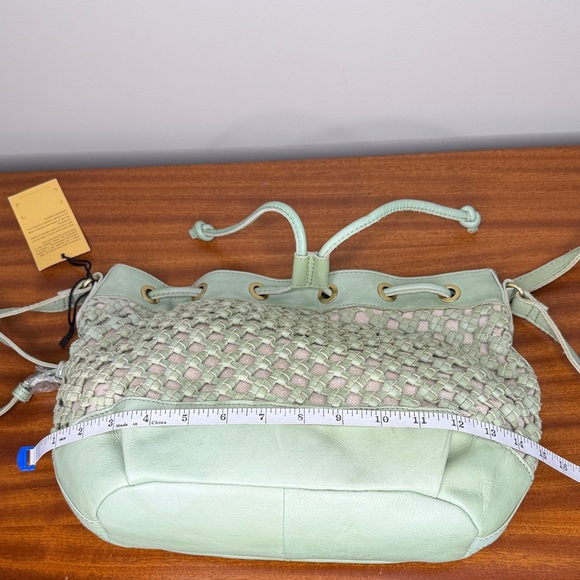 NWT Marta Ponti Genuine Leather Mint Green Woven Shoulder Bag - Picture 8 of 9